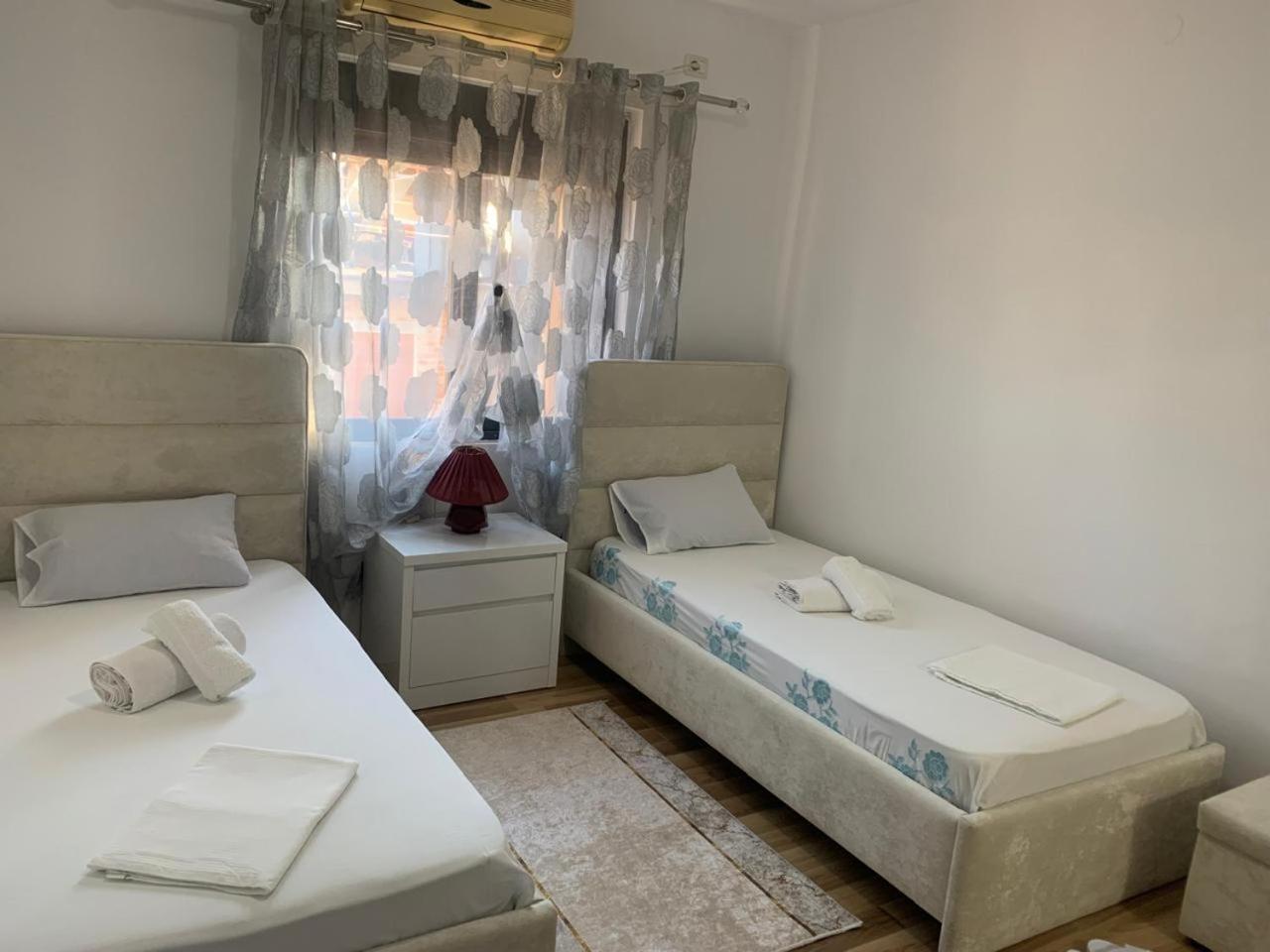 Flat In Berat'S Center Daire Dış mekan fotoğraf