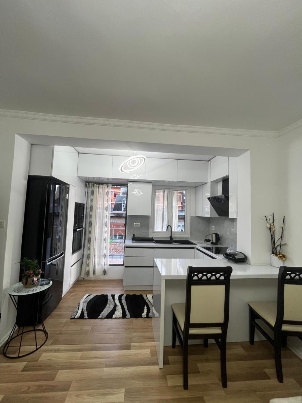 Flat In Berat'S Center Daire Dış mekan fotoğraf