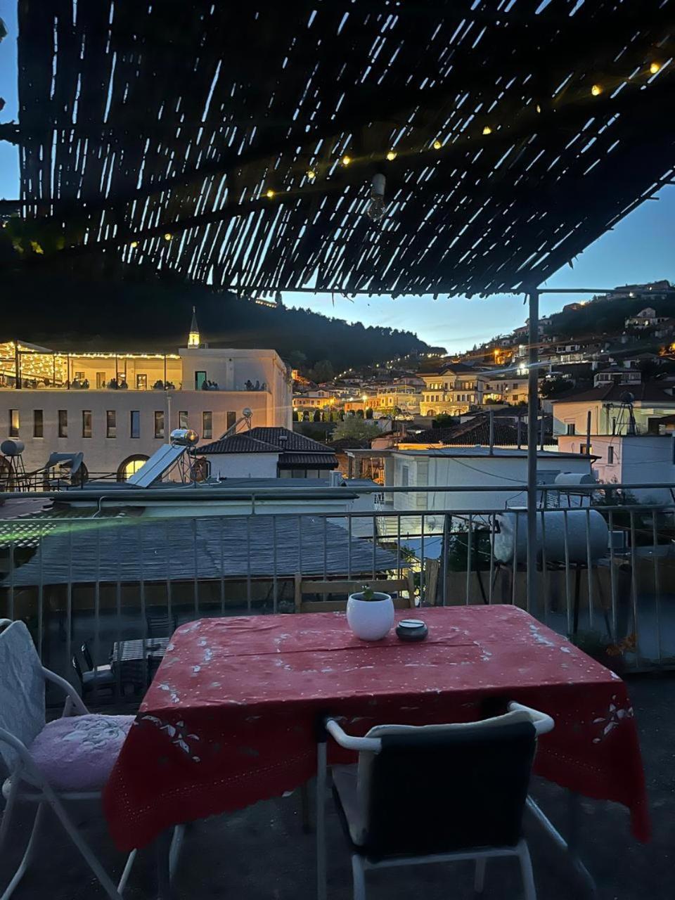 Flat In Berat'S Center Daire Dış mekan fotoğraf